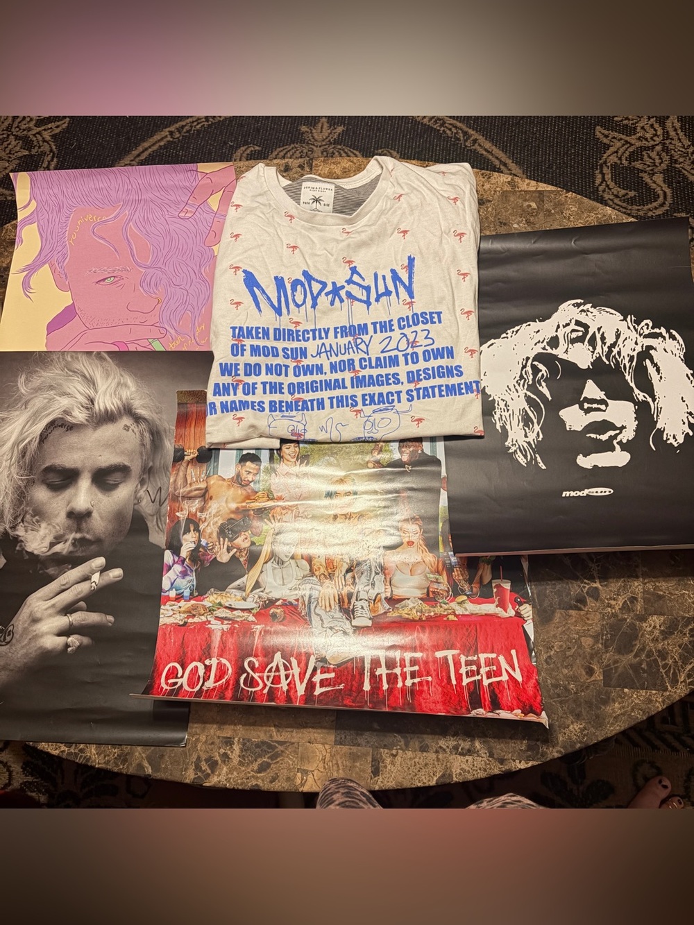 Mod Sun T-Shirt and signed Poster Bundle